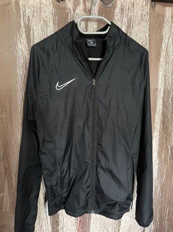 Veste Nike homme – état quasi neuf