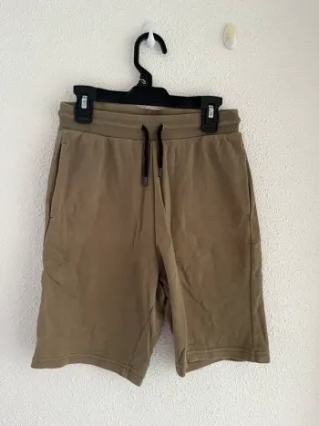 Short avec poches H&M taille 11 ans 💫