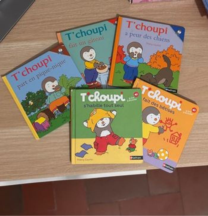 Gros lot livres Tchoupi en excellent état - lot livres enfant - photo numéro 3