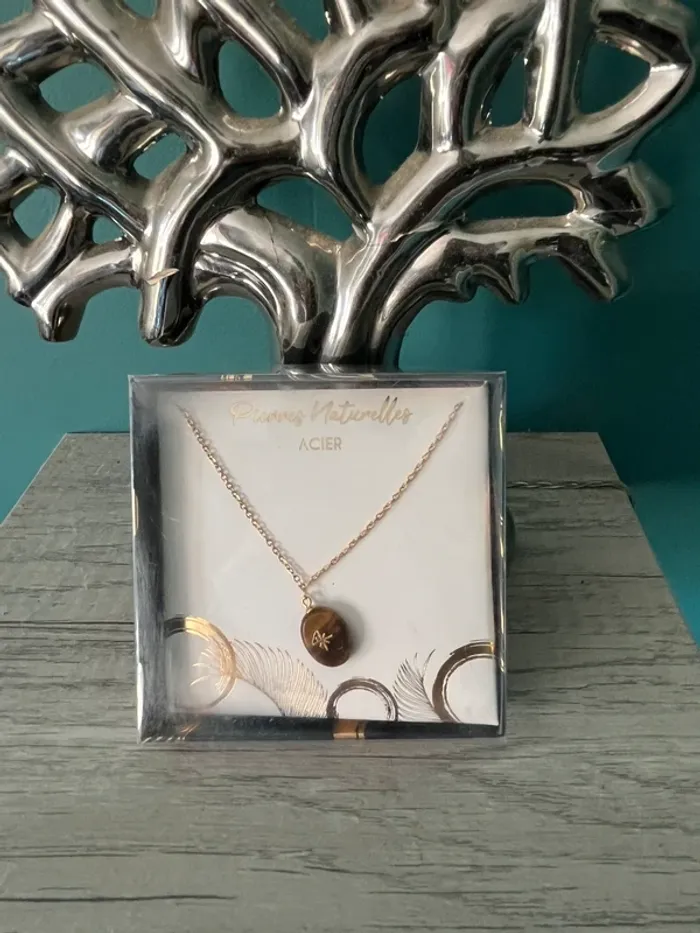 Collier pierres naturelles