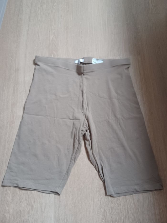 Short legging cycliste marron clair