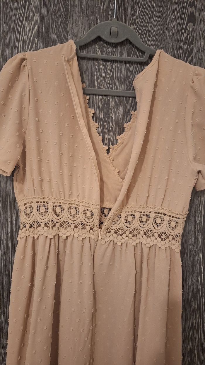 Robe longue bohème beige à dentelle - photo numéro 8