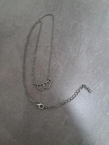 Collier cœurs entrelacés