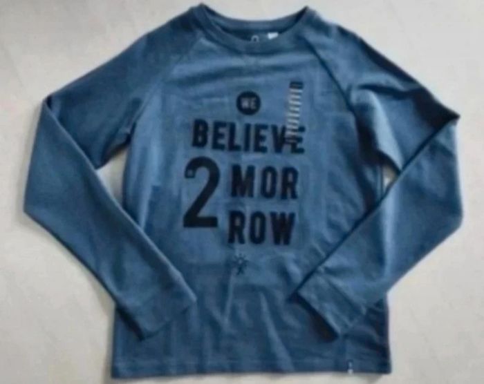 Tee shirt/ sweat - photo numéro 2
