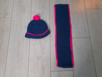 Bonnet + écharpe fait main