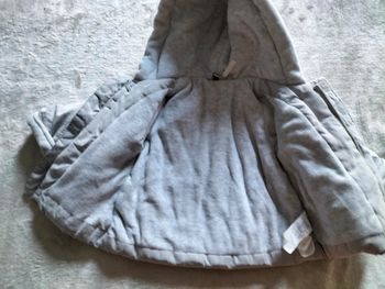 Veste chaude taille 3 mois