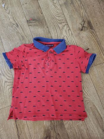 Polo rouge et bleu taille 3 ans