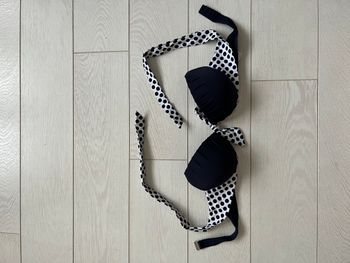 Haut de maillot de bain Dag Adom bleu et blanc