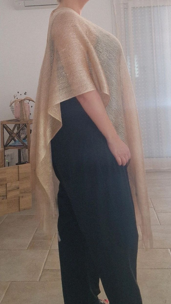 Poncho cape fine maille dorée neuf - photo numéro 10
