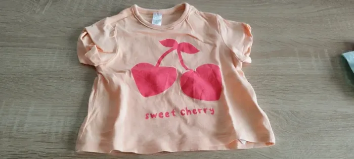 Lot de 4 Tshirt bébé fille 3 mois - photo numéro 3