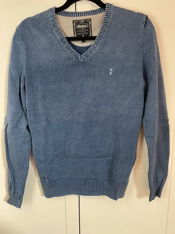 Pull col V