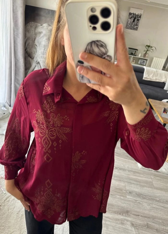 👚Magnifique chemisier transparent avec ses motifs taille unique- neuf sans étiquette - photo numéro 6