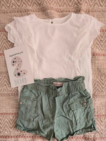 Ensemble short kaki orchestra haut blanc dentelle kiabi 2 ans