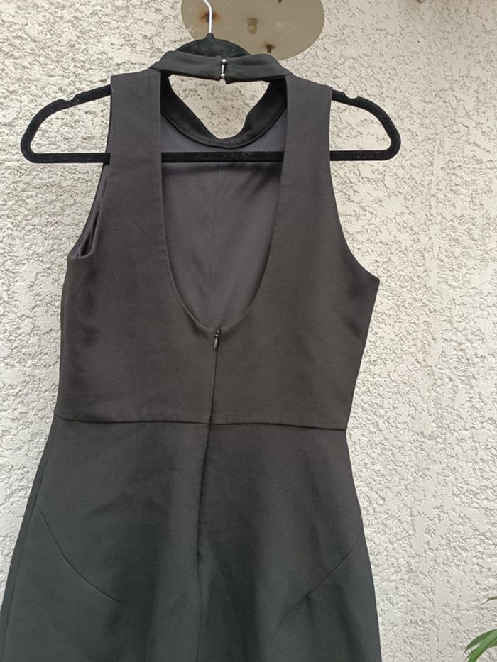 Robe Zara taille M dos ouvert noire - photo numéro 10