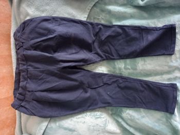 pantalon pantacourt trois quart 36