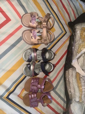 Lot Sandale taille 20