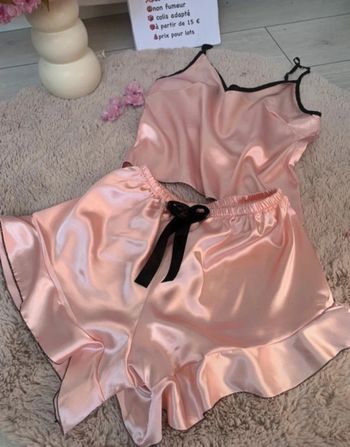 Pyjama short rose satinée