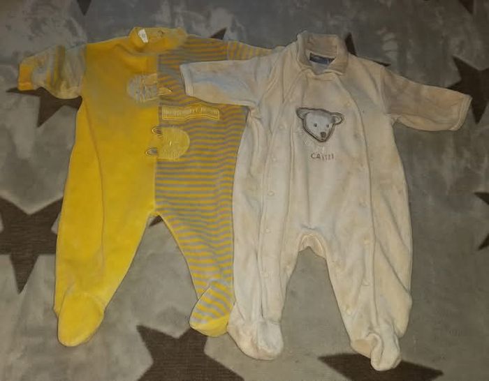 Lot vêtements 3 mois diverses marques
Bon état voir très bon - photo numéro 6