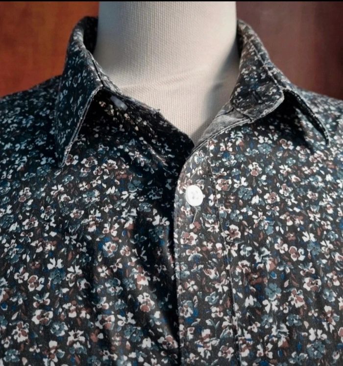 Chemise manches longues à fleur (slim fit) taille M - photo numéro 2