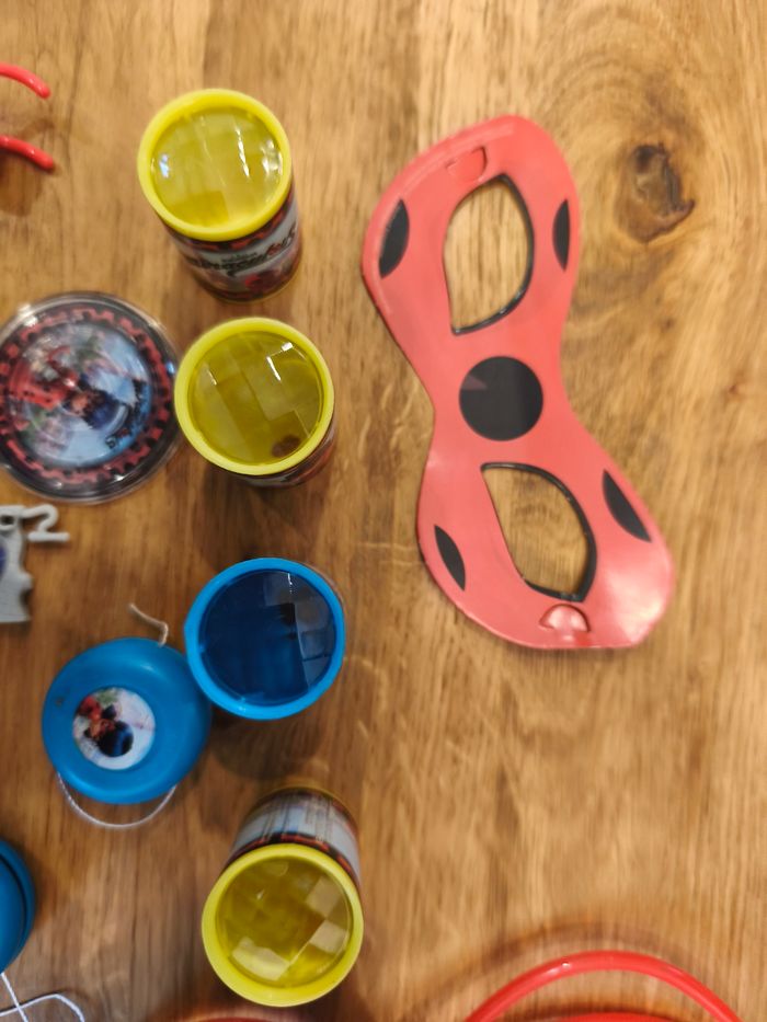 Lot de petits jouets Miraculous LadyBug - photo numéro 5