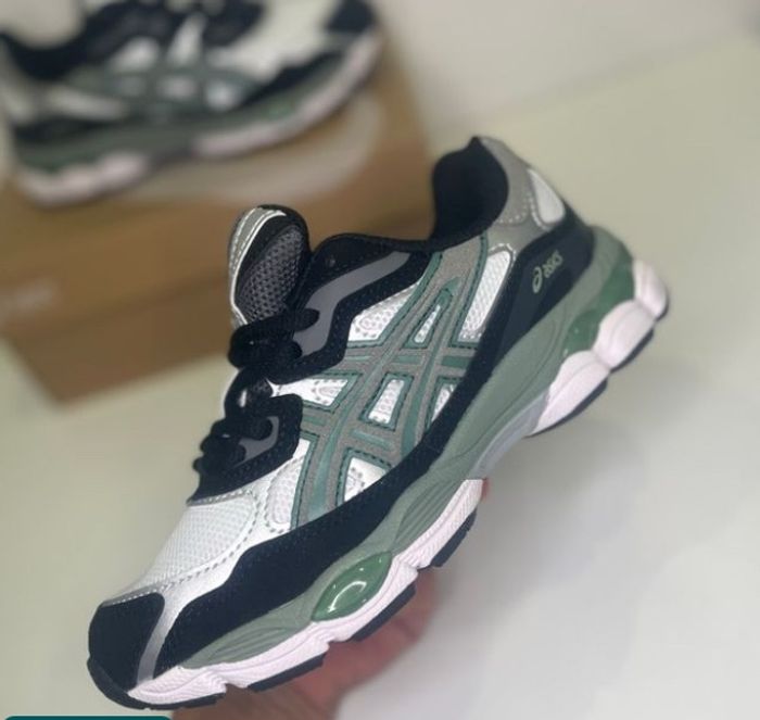 Asics kaki - photo numéro 7