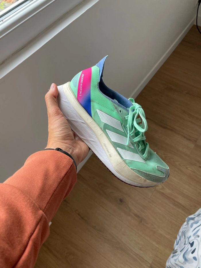 Adizero Boston 11