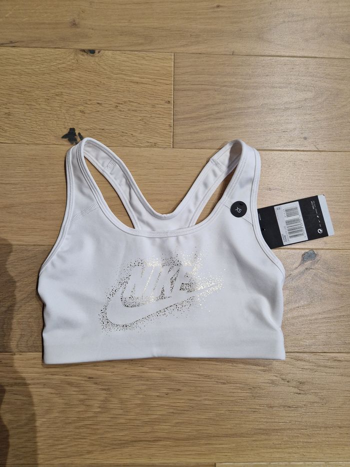 Brassière Nike neuve