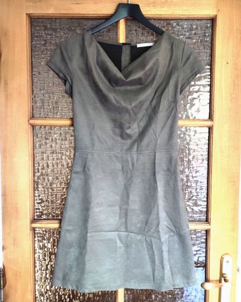 Robe courte type dain kaki