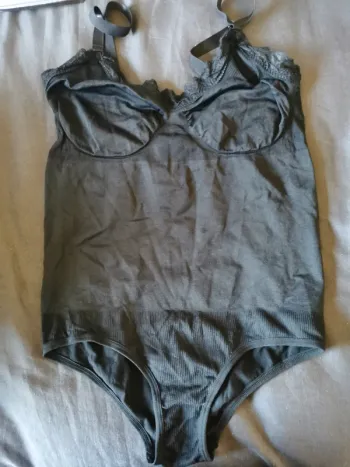 Body gainant Shein Curve Taille 2XL