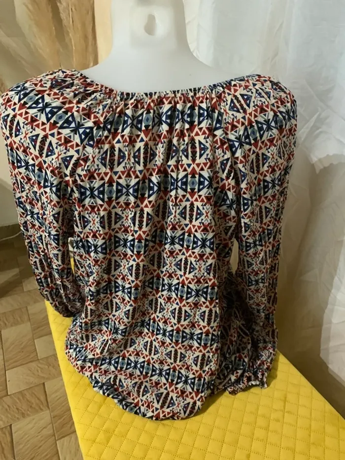 Blouse manches longues motifs col V taille 42 - photo numéro 5