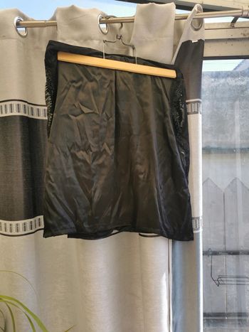 Petite jupe en satin in Extenso t 42 sequins