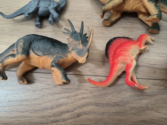 Baril figurines dinosaures 29 dinosaures - photo numéro 5
