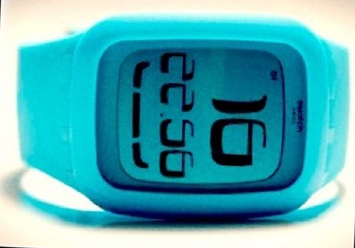 Montre SWATCH Numérique "Touch Blue" - photo numéro 3