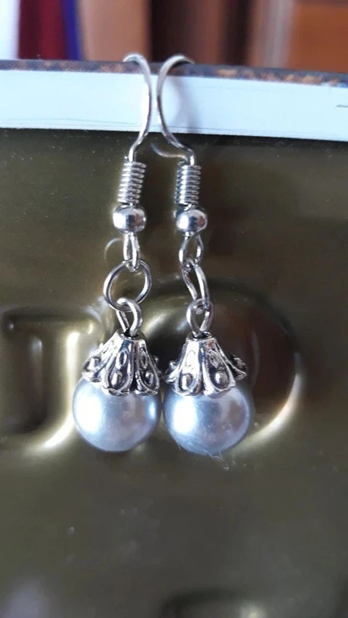 Lot de 2 paires de Boucle d'oreille toute neuve - photo numéro 3