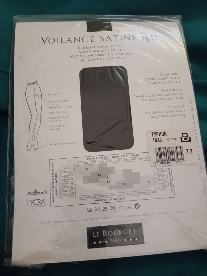 Collant satiné de Le Bourget Neuf - photo numéro 2