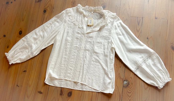 Blouse chemise blanche maje dentelle T3