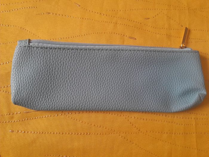 Trousse en cuir Manoukian original neuve ! - photo numéro 3