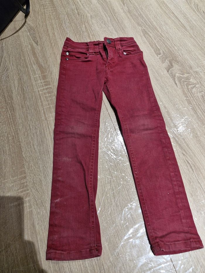 Jean rouge - photo numéro 2