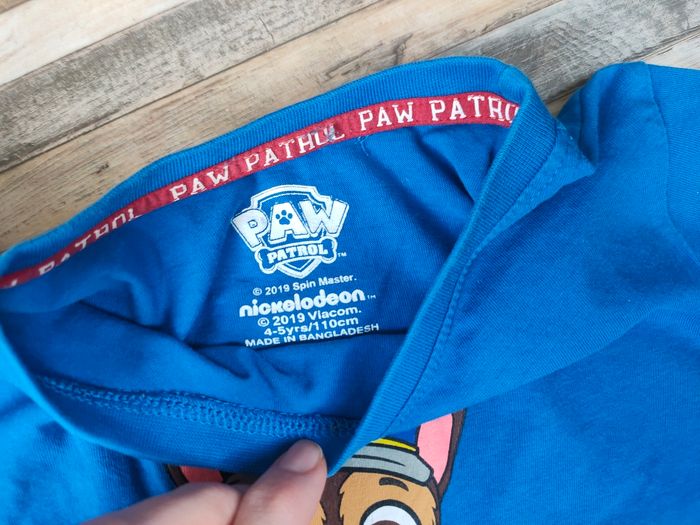 Lot vêtements et pyjamas Pat Patrouille 4/5 ans - photo numéro 7