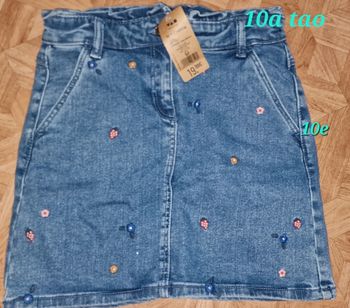 Jupe 10ans tape à l'œil neuf