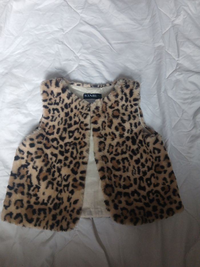 Gilet fausses fourrure sans manches 3ans