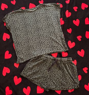 Pyjama léopard