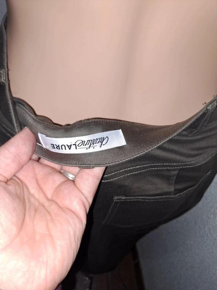 Pantacourt femme taille 40 - photo numéro 3