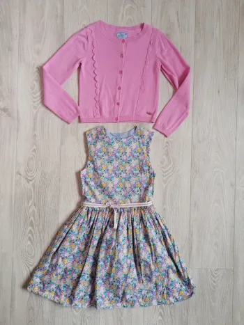Ensemble Sergent Major le papillon et la grenouille
Gilet 10 ans Robe reversible 11 ans