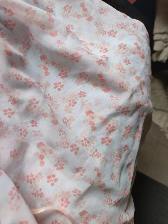 Débardeur de nuit a fleurs - photo numéro 4