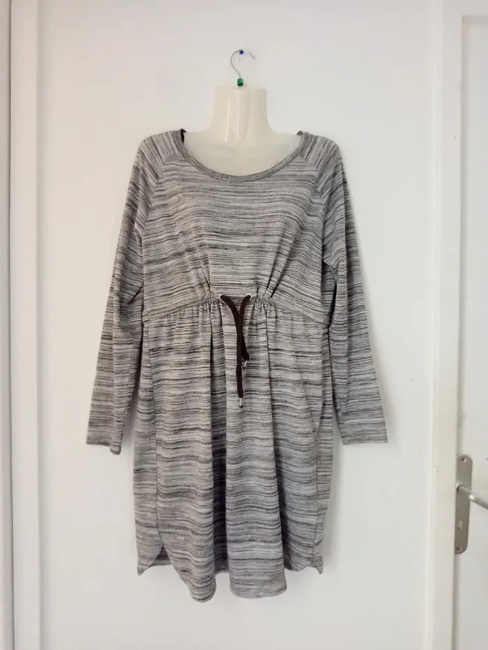 Robe pull de grossesse femme