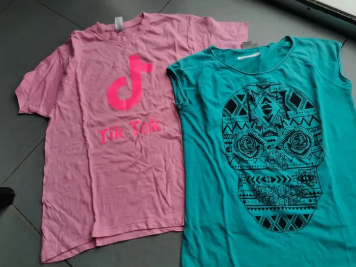 Lot 2 t-shirt fille - photo numéro 2