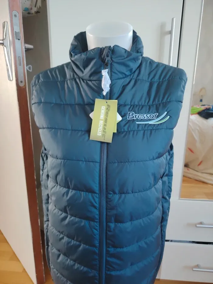 Doudoune sans manche taille S - photo numéro 2