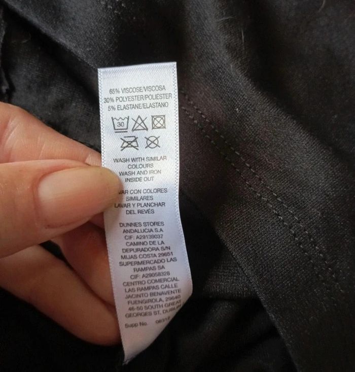Tee-shirt neuf - photo numéro 6