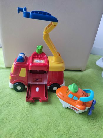 Camion pompier et hors board